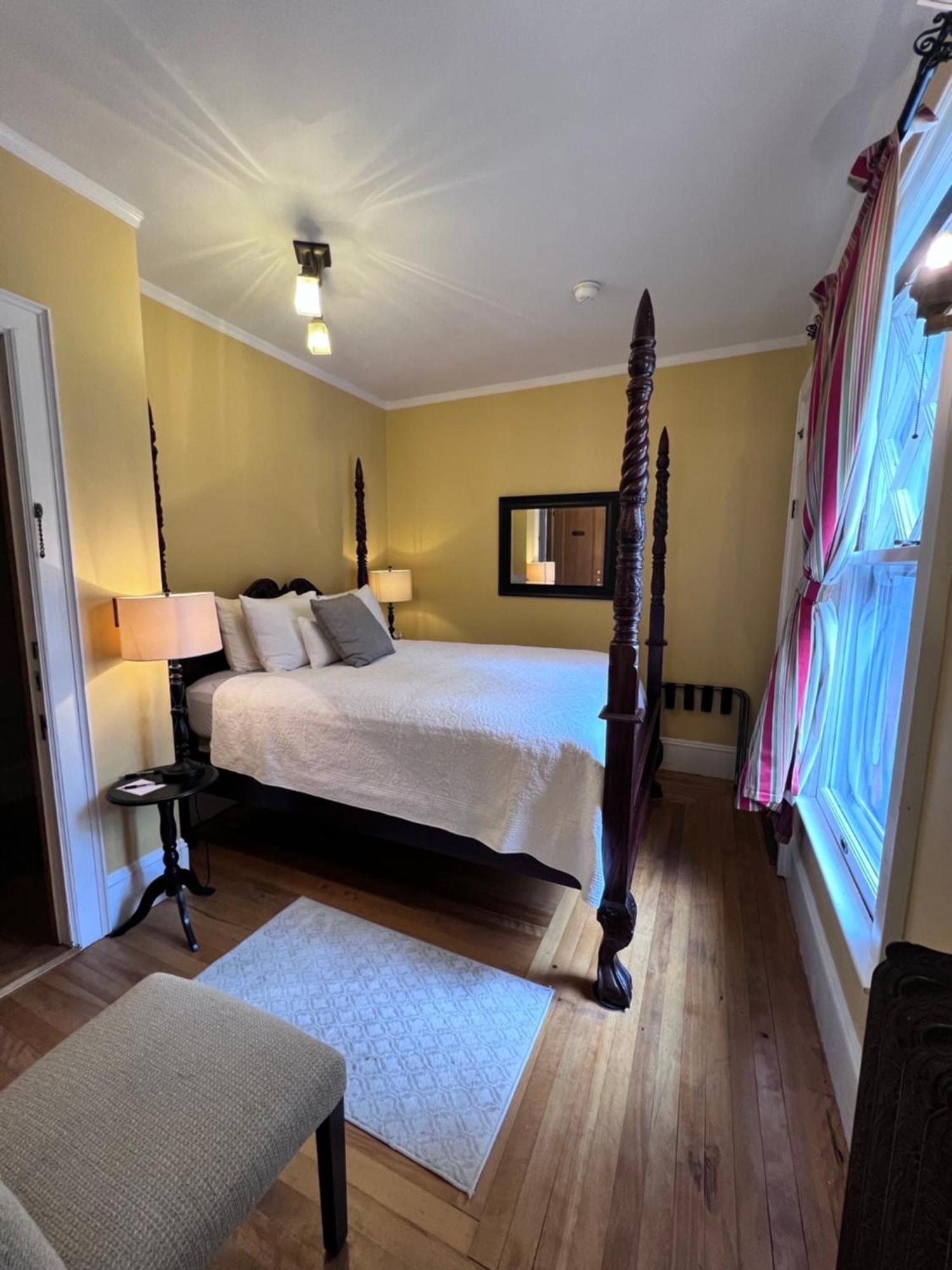 The Mulburn Inn Витлеем Екстериор снимка